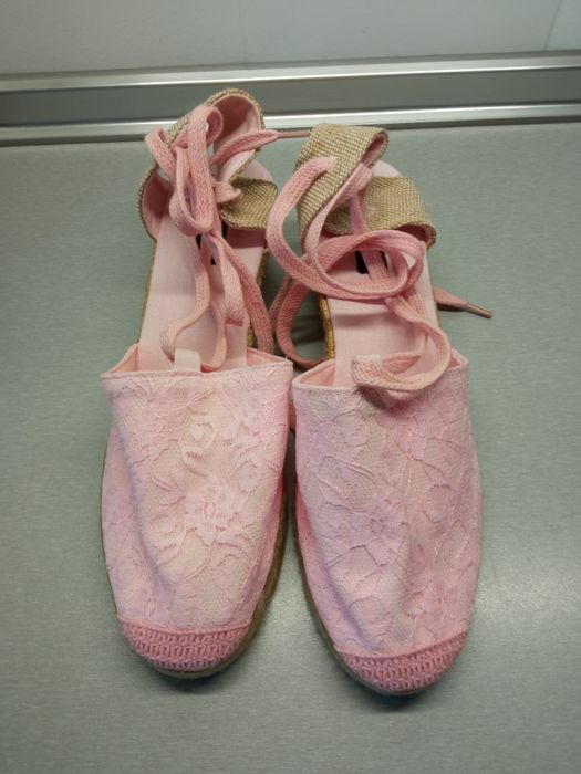 Sprzedam espadryle.