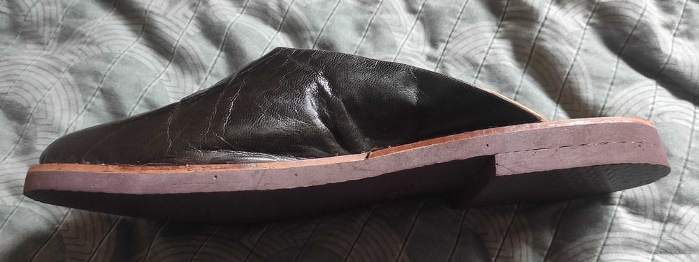 klapki męskie skóra