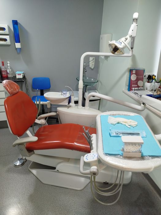 Cadeira de dentista Adec 200
