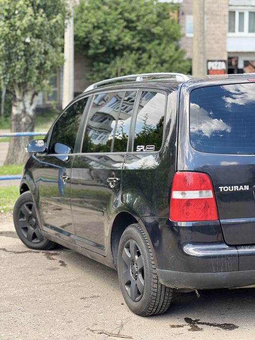 Volkswagen touran 2.0tdi