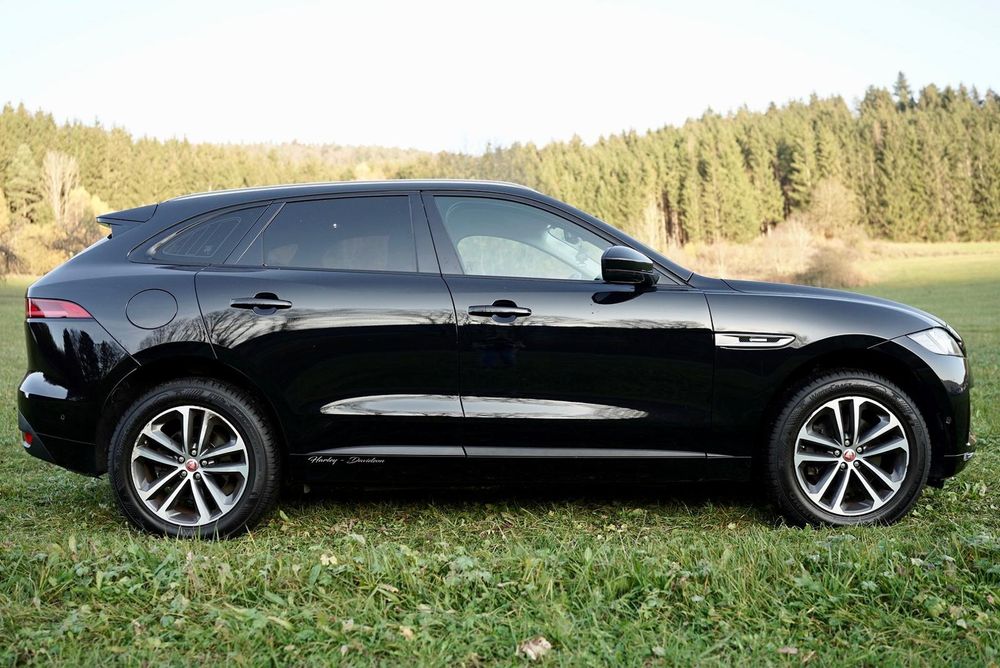 JAGUAR F-PACE 3.0d • 300 KM • AWD R-Sport, Okazja! 
2017 | 167 000