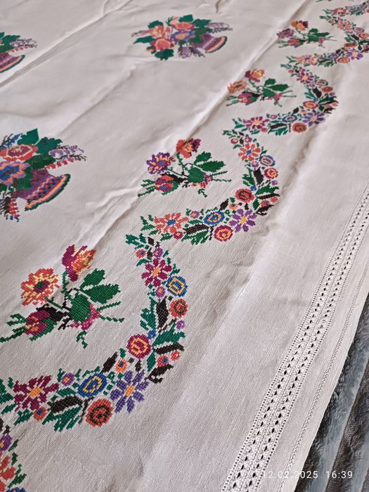 Вишите, лляне, старовинне покривало