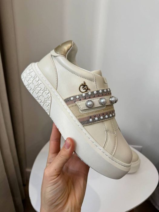 Шкіряні кросівки  Pinko всі розміри