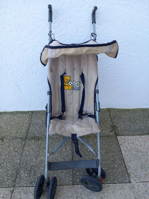 cadeiras para bébé abertas para passeio