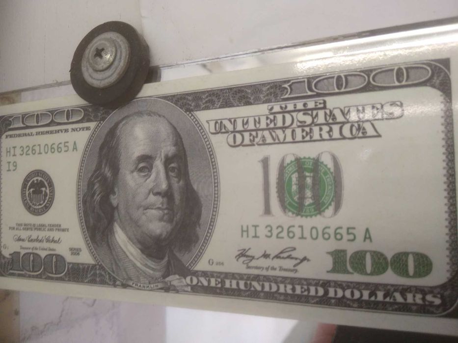 Наклейка на Авто 100 Долларов, Череп, Lucky Strike