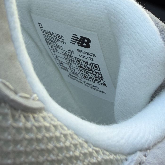 Жіночі кросівки нюбеланс бежеві з сірим весна літо New balance 9060 beige grey