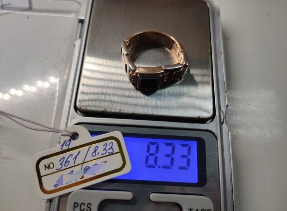 Кольцо золотое р19 Печатка (8.33г)