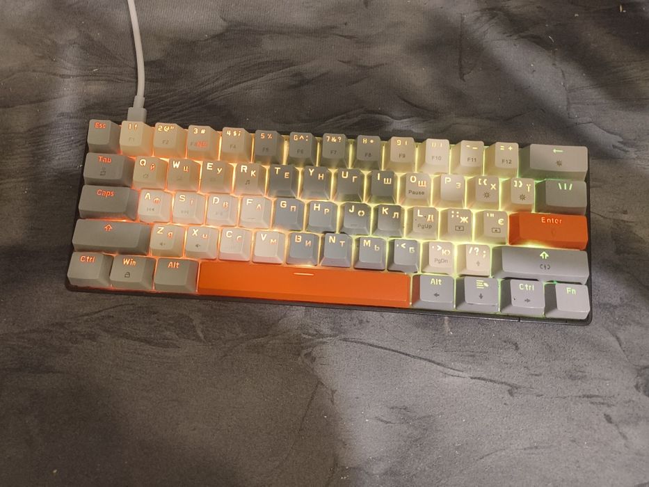 Клавіатура механічна GamePro MK130R Hot-Swap 60% RGB