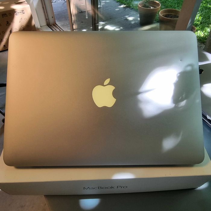 Macbook Pro 13 (2015) - Model A1502