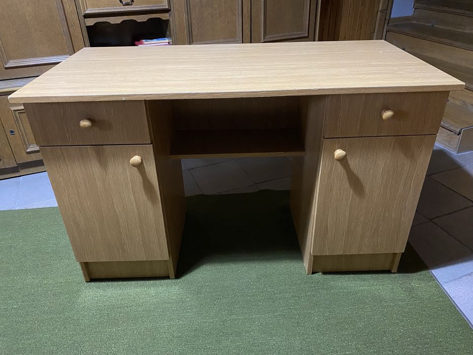 Biurko szkolne solidne