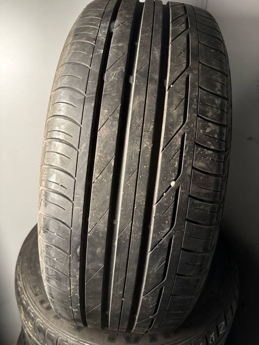 Brigestone turanza t 001 225/50/18 лето пара
