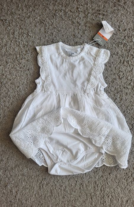 98  body z sukienką sukienka z body dla dziewczynki  biała zwiewna boho haft