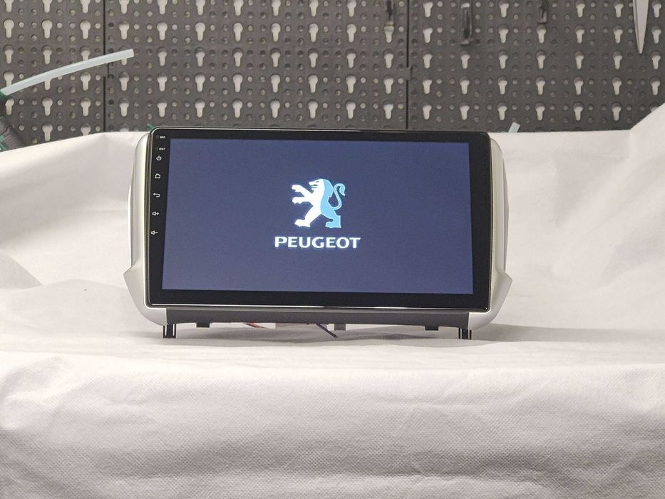 Rádio Android CarPlay p/ Peugeot 208 / 2008 + Câmara Grátis