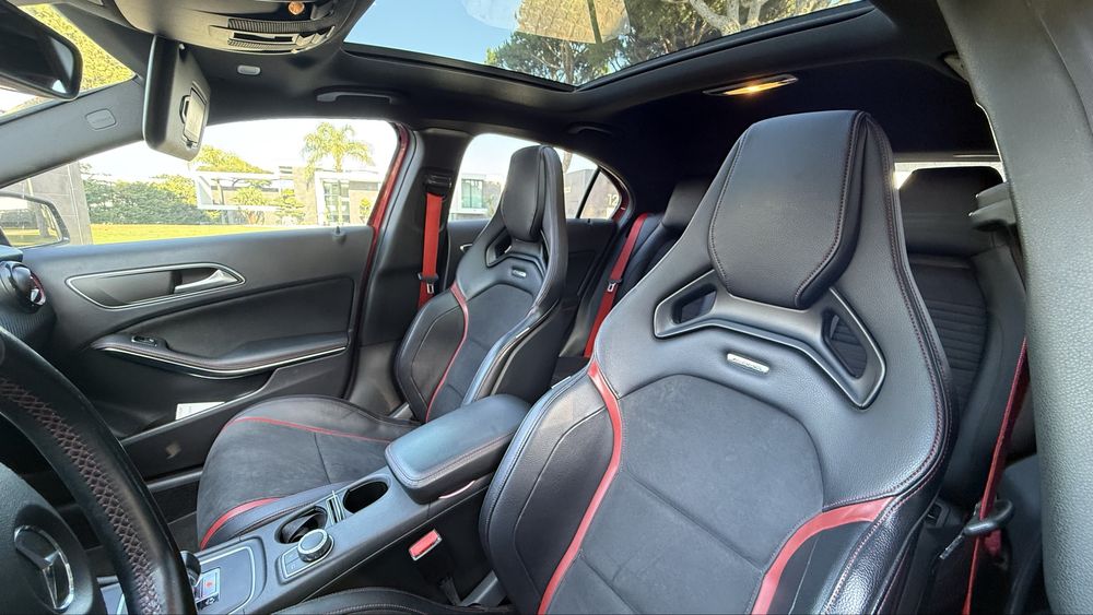 Mercedes A45 Amg