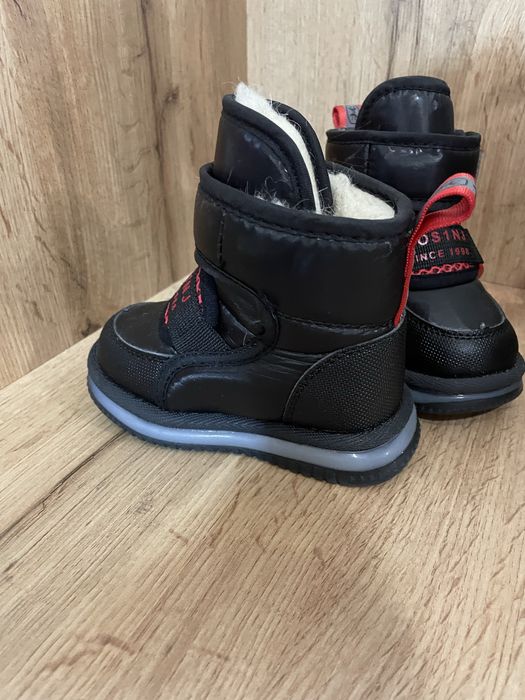 Зимове взуття дитяче