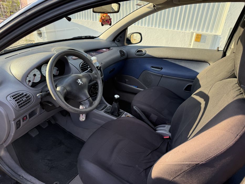Peugeot 206 — fotografia 5