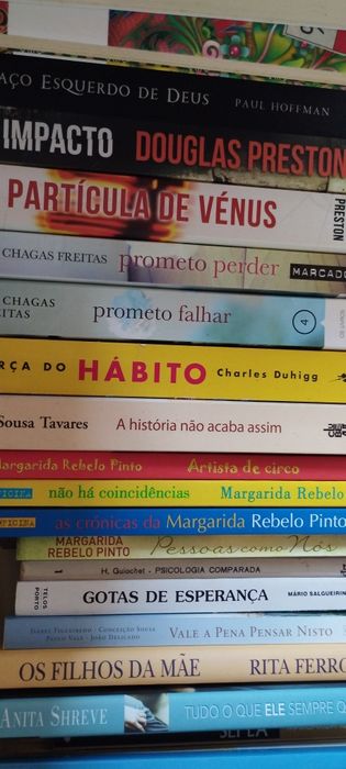 Livros quase exclusivos de Romance - bom + mt bom estado