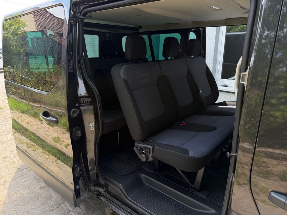 Wynajem bus 9 osobowy + inne auta vat23%