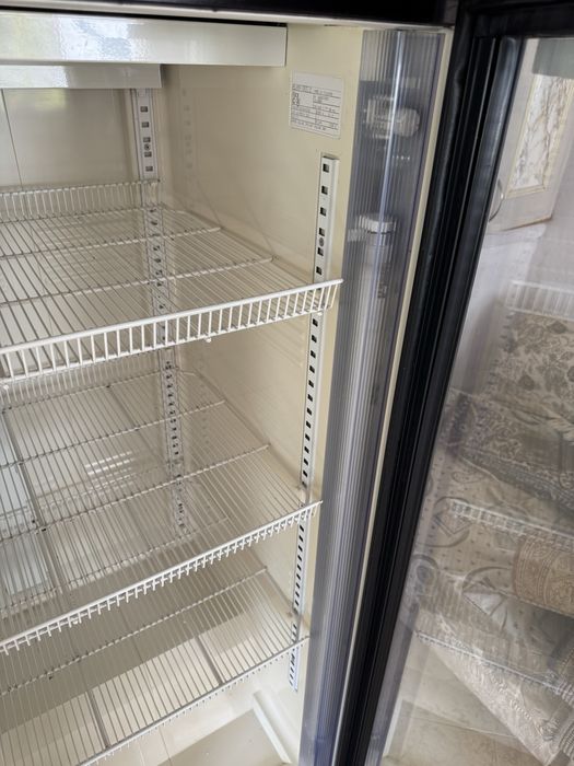 Холодильник Pepsi.           .