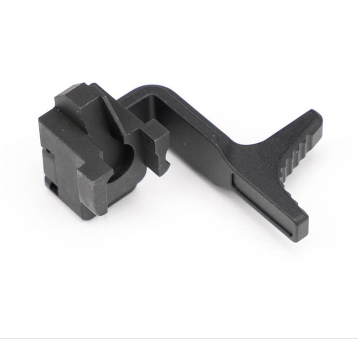 Strike Industries Obustronna rączka przeładowania pistoletu Sig Sauer P320