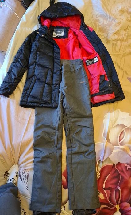 Куртка від зимового костюму (розмір S)