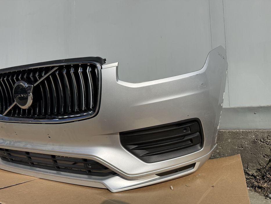 Volvo XC90 2 II Momentum Core zderzak przôd przedni lift