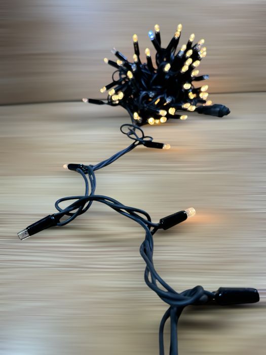 Світлодіодна гірлянда нитка 10 м 100 лед, сполучна, IP65,чорний провід