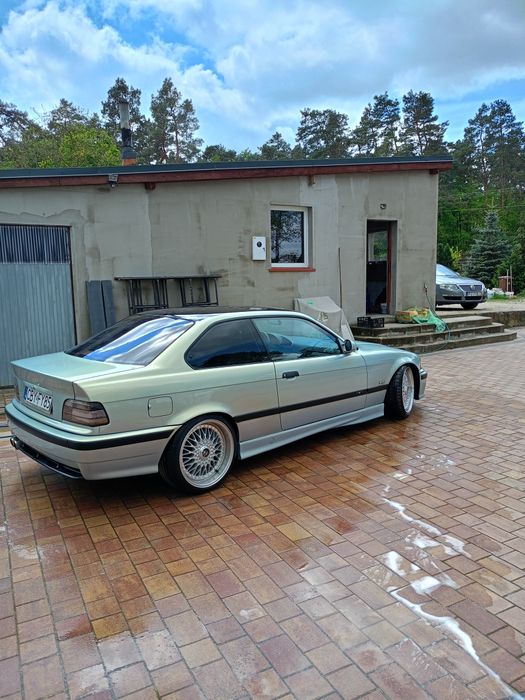 BMW E36 coupe 323i M pakiet Vin seria 3