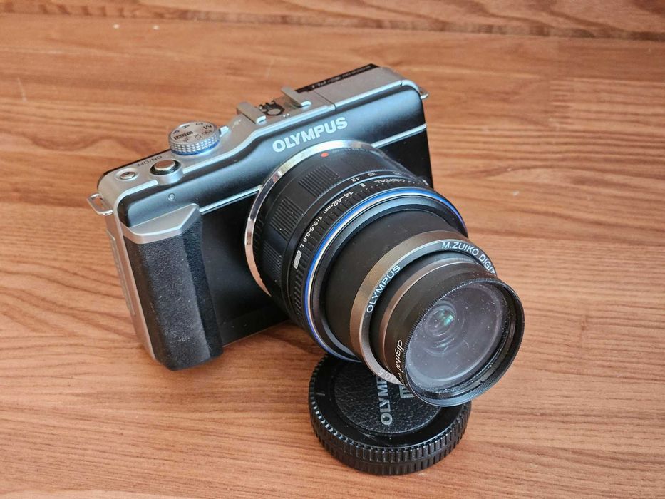 Olympus E-PL1 Фотоаппарат