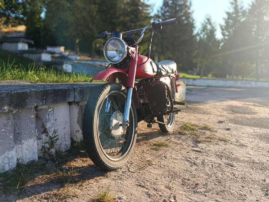 Продам мотоцикл минск 125