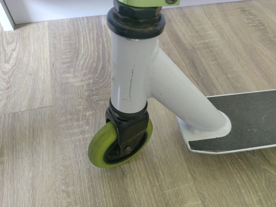 Hulajnoga wyczynowa move trick Li stuntstep junior czarno zielony