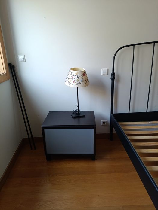 2 Mesinhas de cabeceira