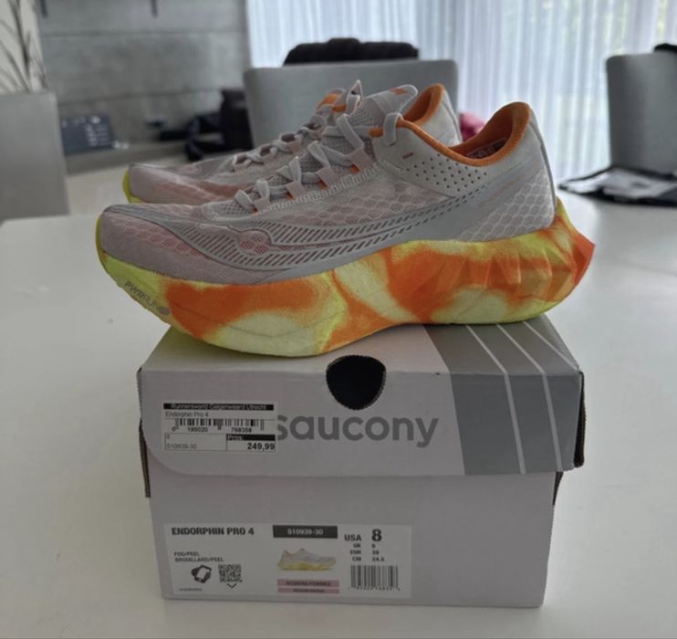 Saucony Endorphin PRO 4