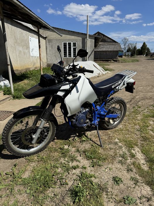 Suzuki Dr 750 Big