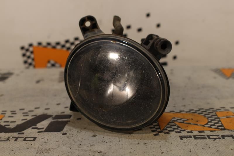 Farol nevoeiro frente direito SEAT Exeo (3R2)
