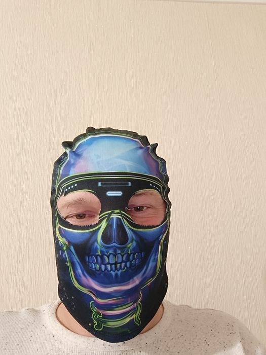 Маска на голову на Хеллоуїн