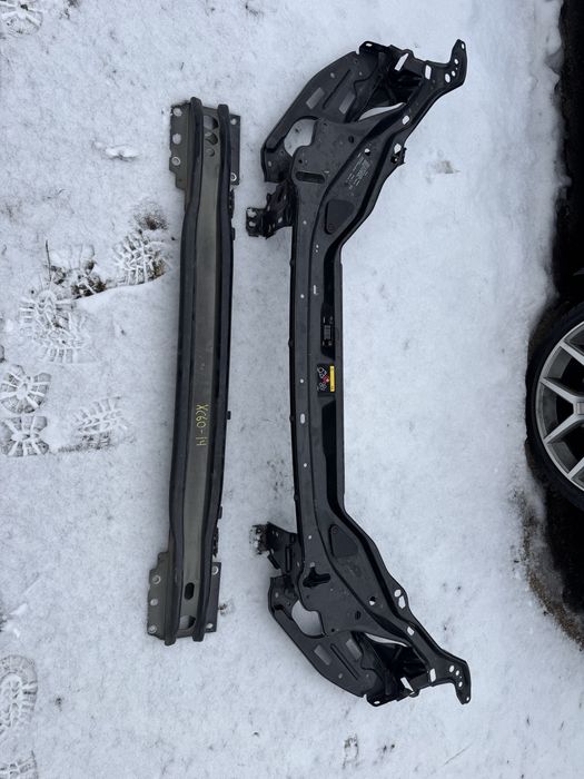 Pas przedni belka volvo xc60