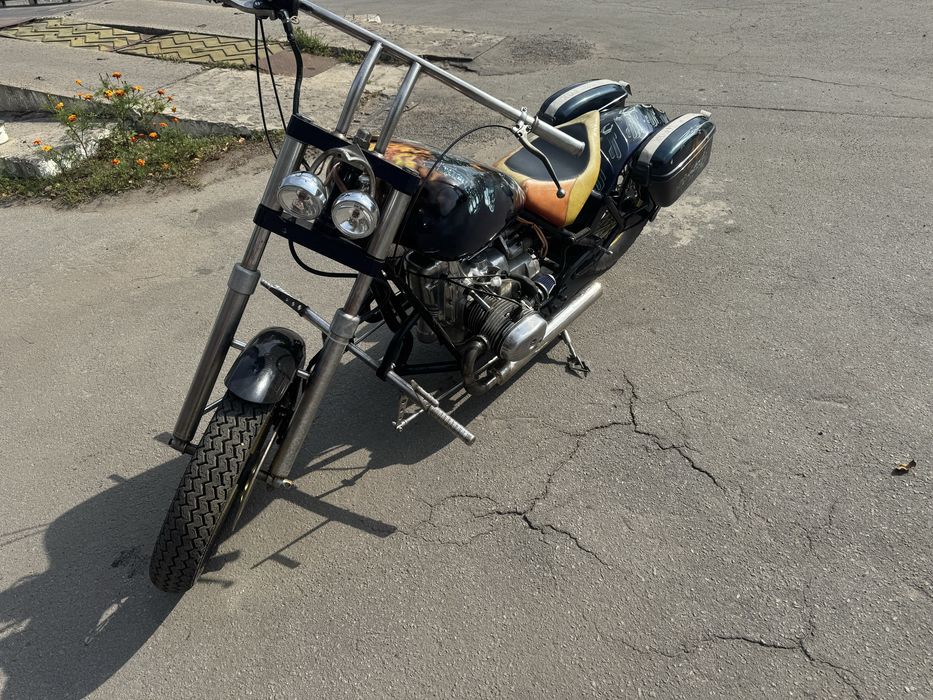 Мотоцикл днепр 11