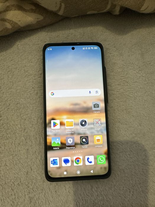 Xiaomi 12, em bom estado, com 256 gb