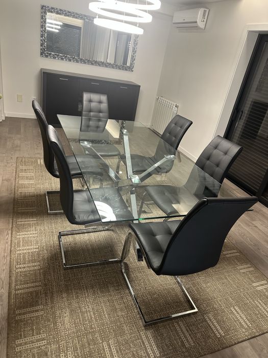Mesa de sala de jantar