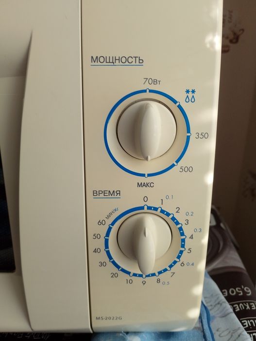 Микроволновка LG MS-2022G/01