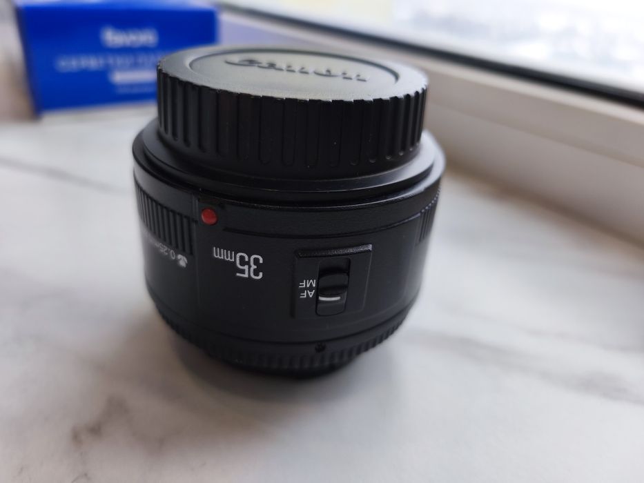 Объектив Yongnuo YN35mm f / 2,0 для Canon EF