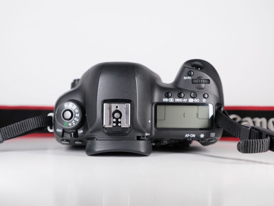 Canon 5D Mark IV ( 11 K пробіг ) + гарантія / без передоплат