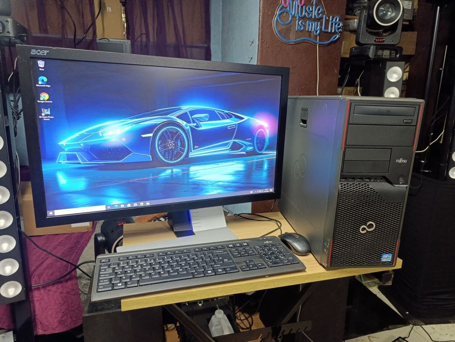 Super Komputer Intel i7 8x3.4ghz RAM 32 GB, SSD, ogromny Monitor 27 c