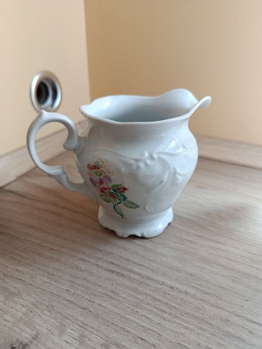 Śliczny stary mlecznik porcelana Wałbrzych