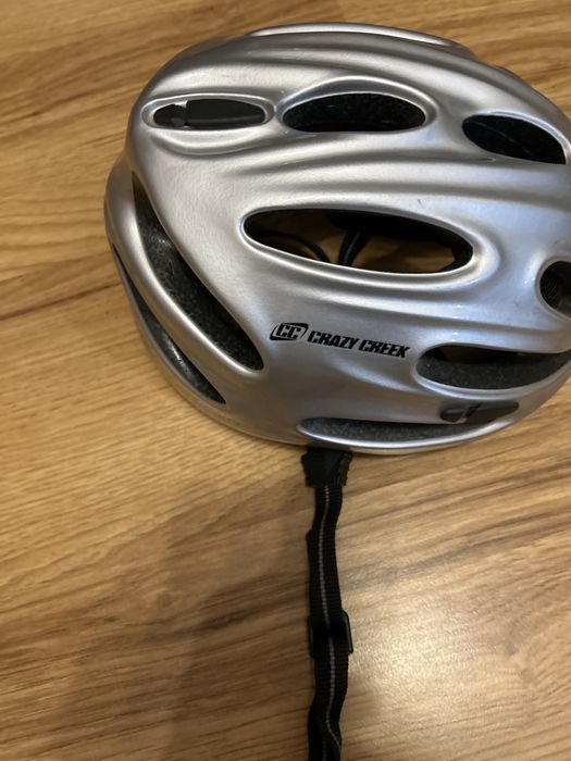 Kask na rower regulowany