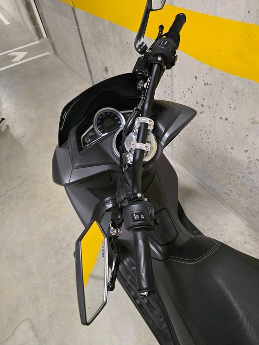 honda pcx 125cc ano 2016 , bem recheada de extras