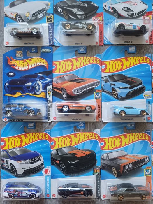 Hot Wheels Mustang Honda Camaro Batman