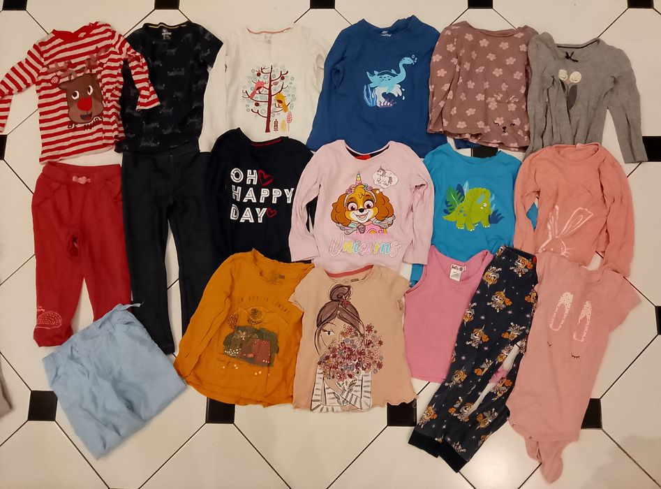 Zestaw ubranek dziewczynka 98/104