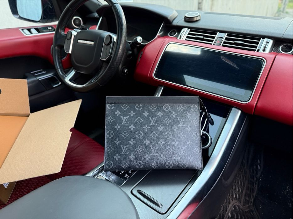 Сумка клатч Louis Vuitton Pochette Voyage MM  косметичка мужская